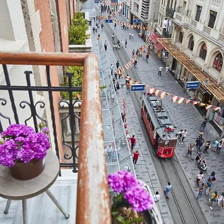 Apartment Amazing Flat In Beyoglu With Great Location